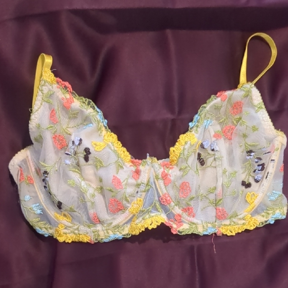 Floral Embroidered Bra with Yellow Accents
